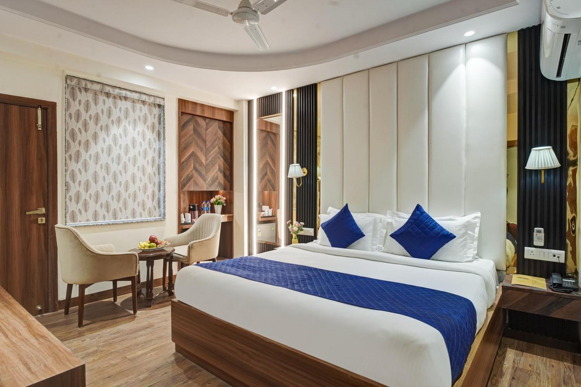 Отель The Saina International - New Delhi, Paharganj Экстерьер фото