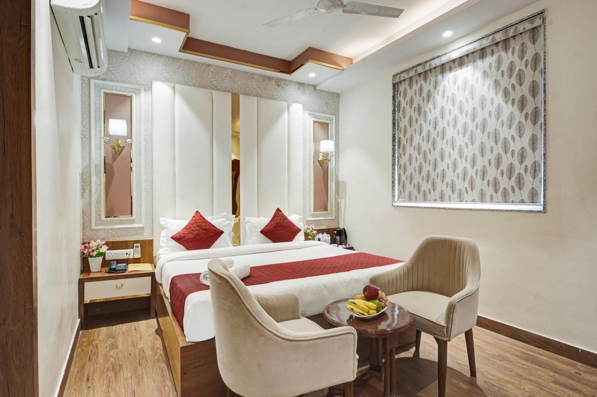 Отель The Saina International - New Delhi, Paharganj Экстерьер фото