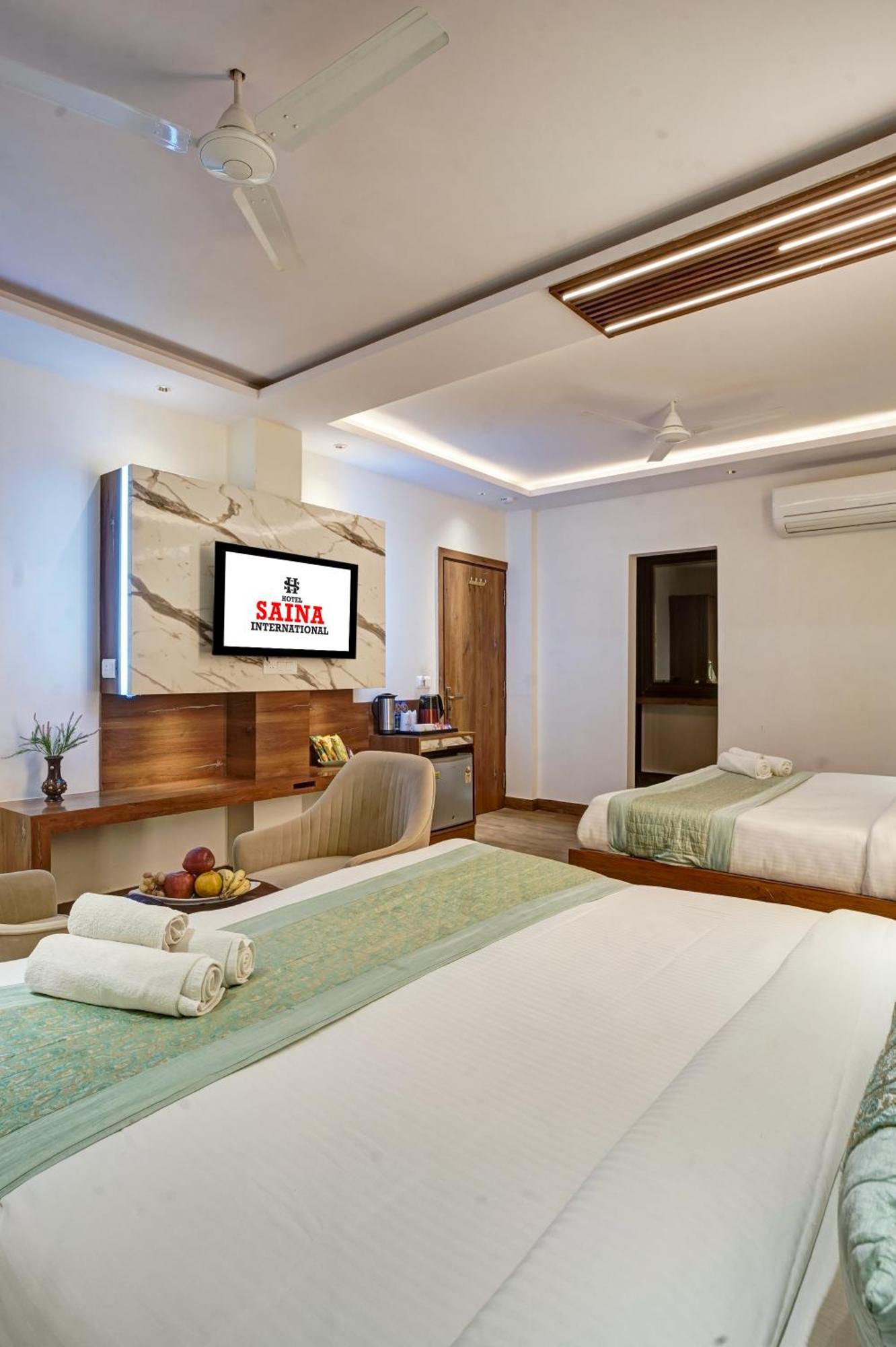 Отель The Saina International - New Delhi, Paharganj Экстерьер фото